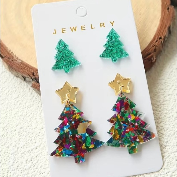 NWT 2 Christmas Tree Acrylic Earrings Green Glitter & Multi Color Confetti Foil - Picture 2 of 6